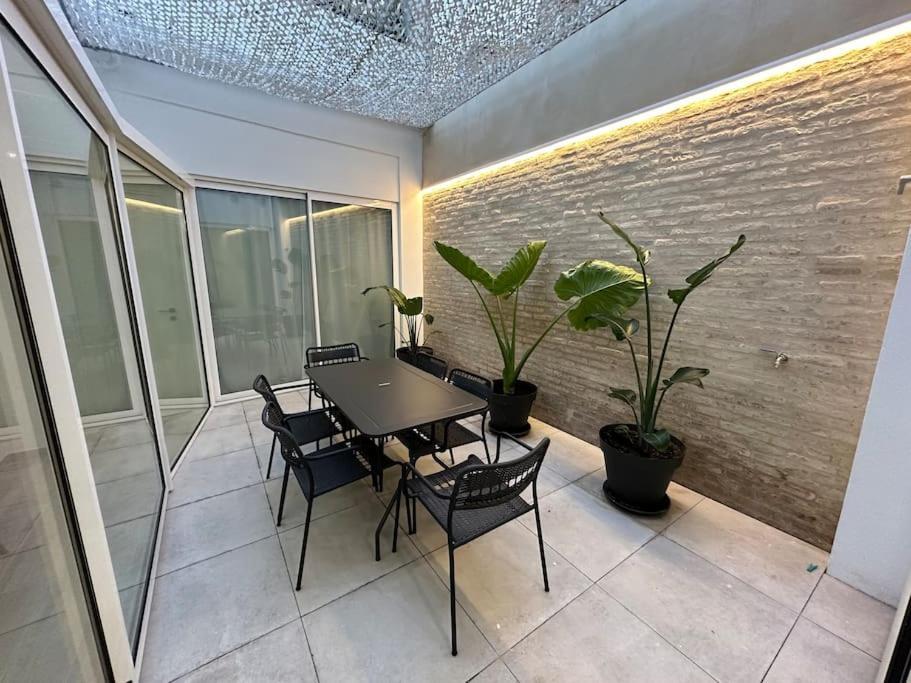 Precioso Apartamento Con Patio. Pyp Valencia Bagian luar foto